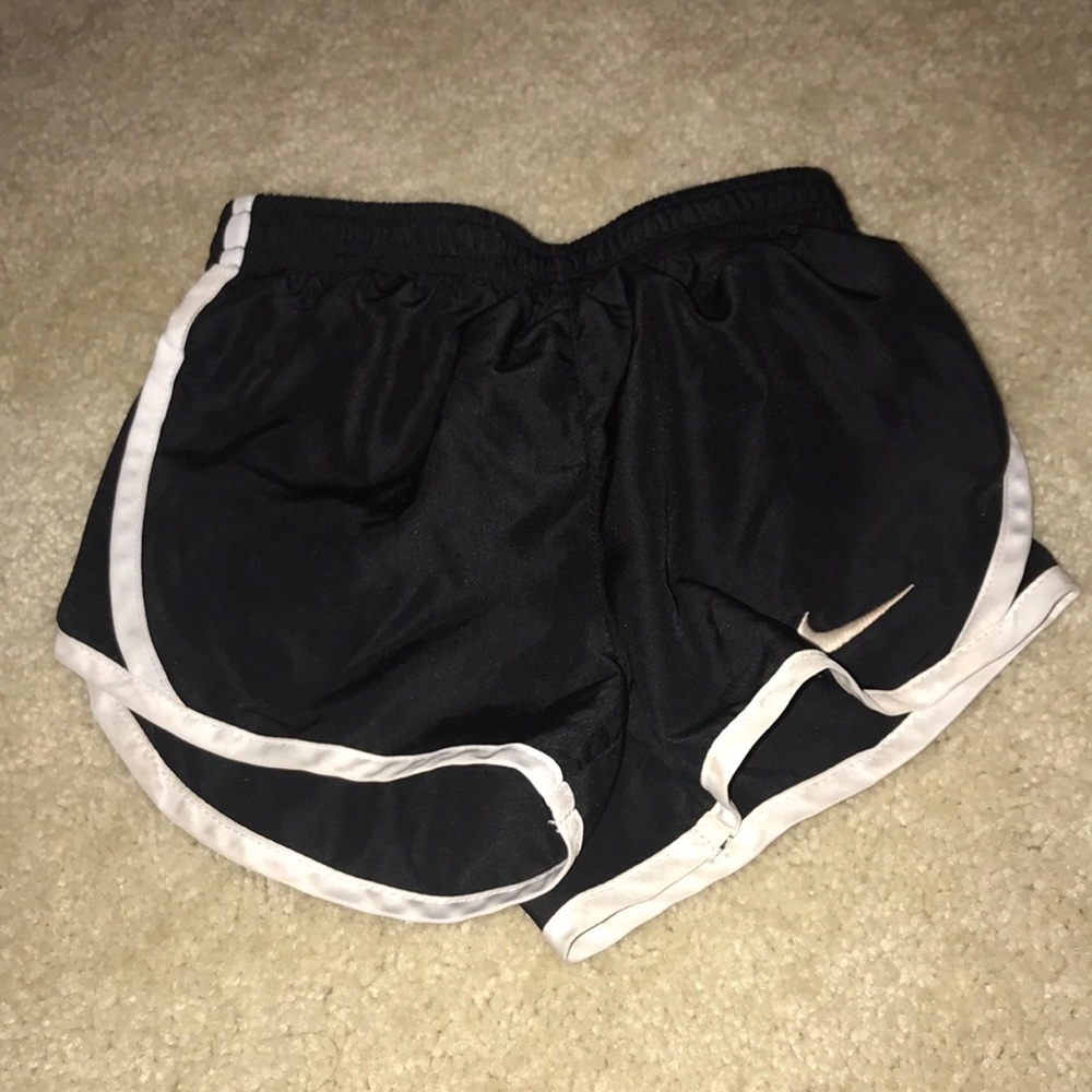 Nike girls black shorts